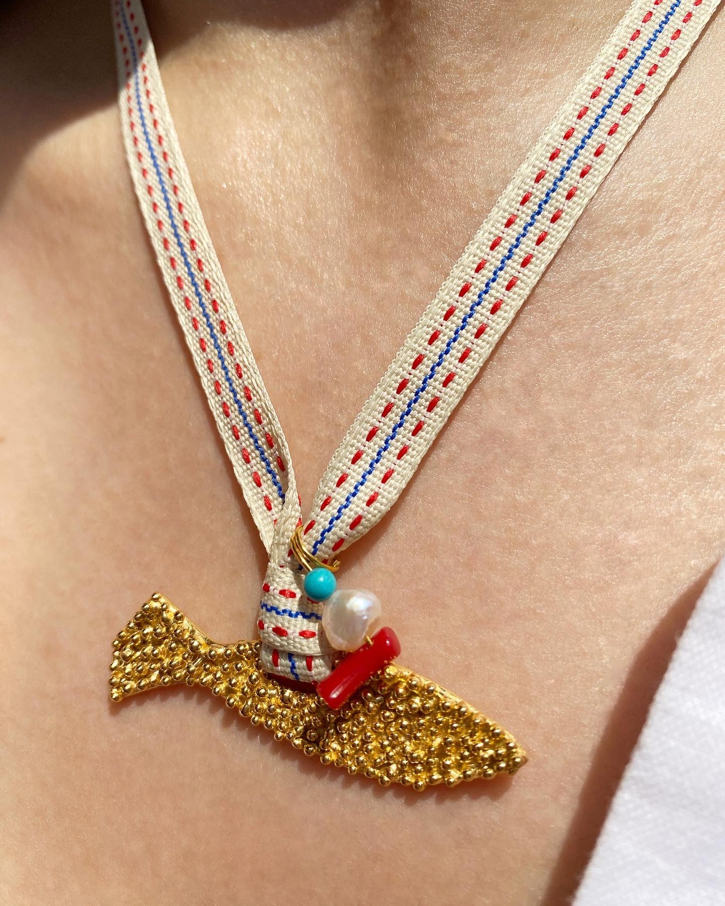 Lilyen Design- Sand Fish Kolye