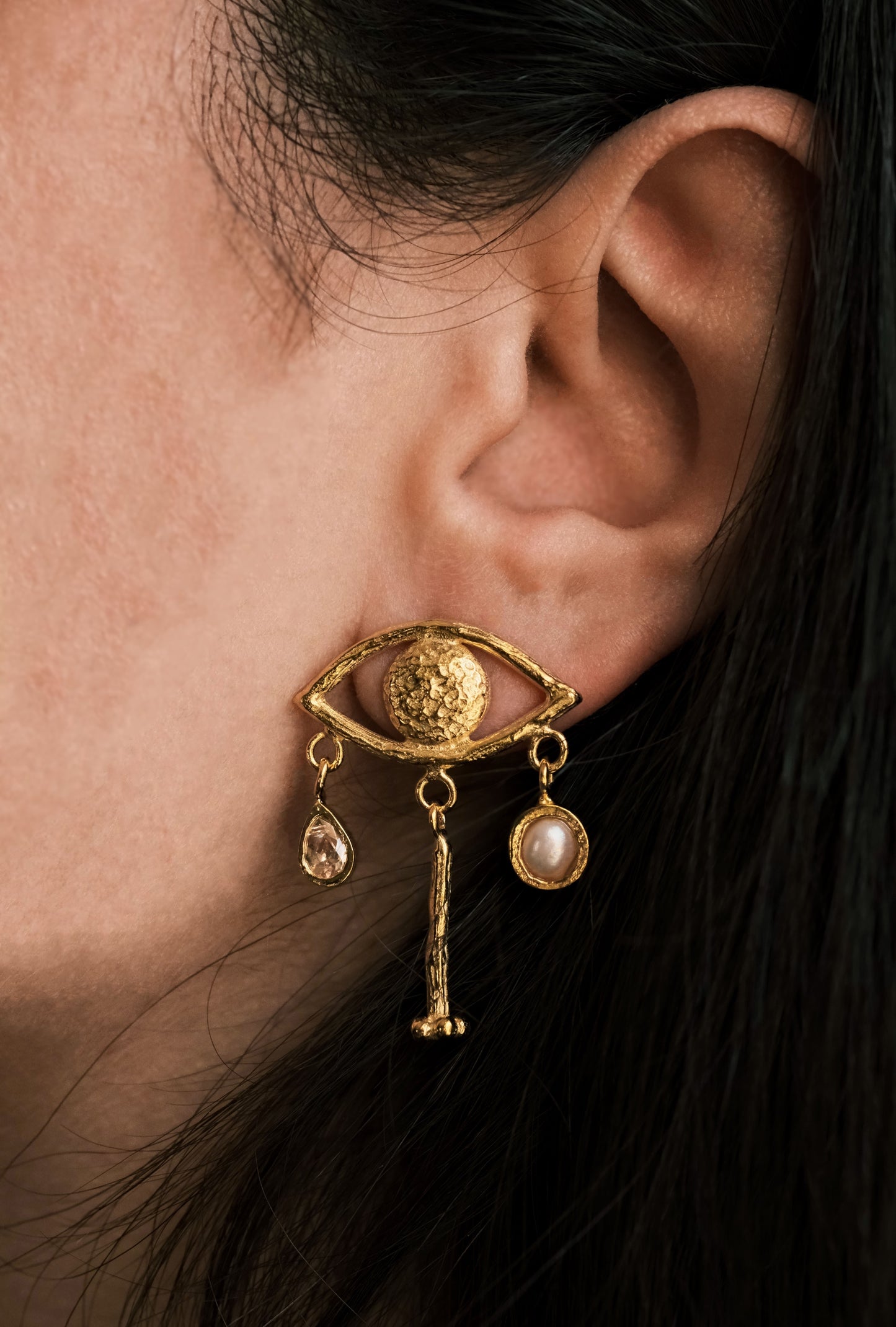 Lilyen Design - Serenity Göz Küpe